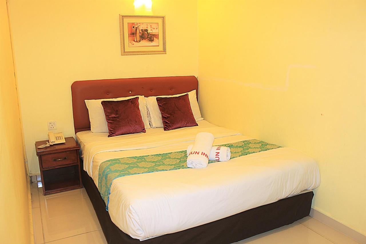 Sun Inns Hotel אייר קרו מראה חיצוני תמונה