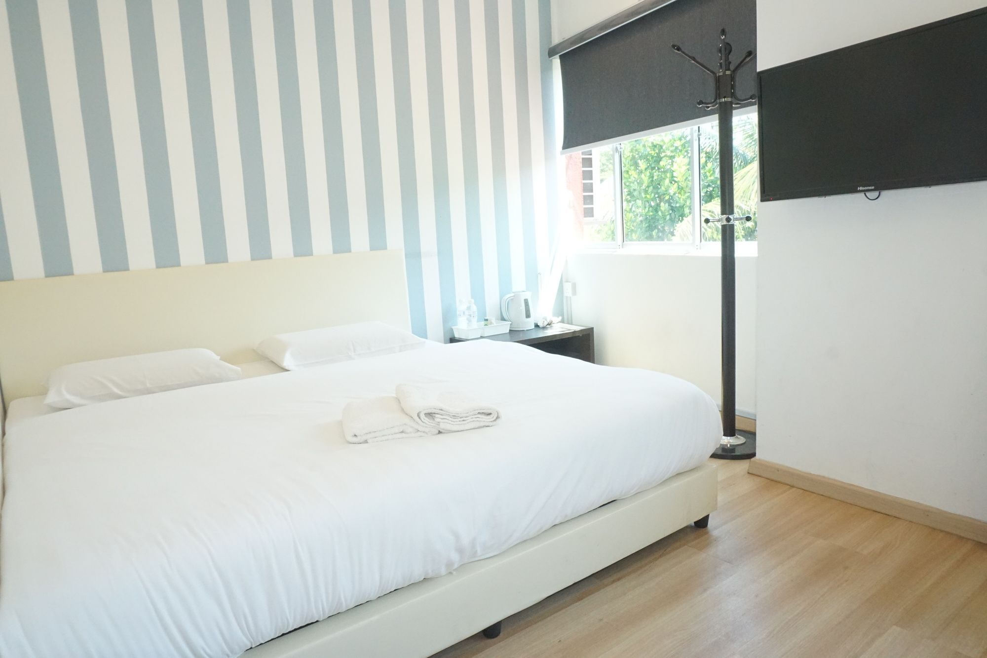 Sun Inns Hotel אייר קרו מראה חיצוני תמונה