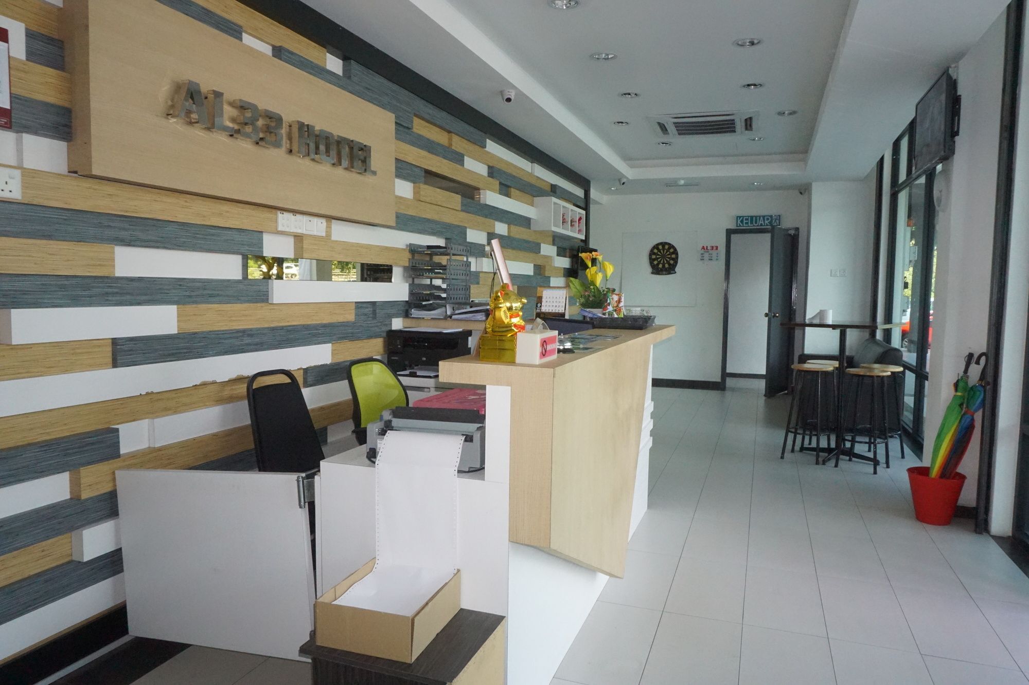 Sun Inns Hotel אייר קרו מראה חיצוני תמונה